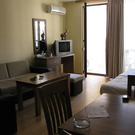 Sunny Victory Mariya Apartament